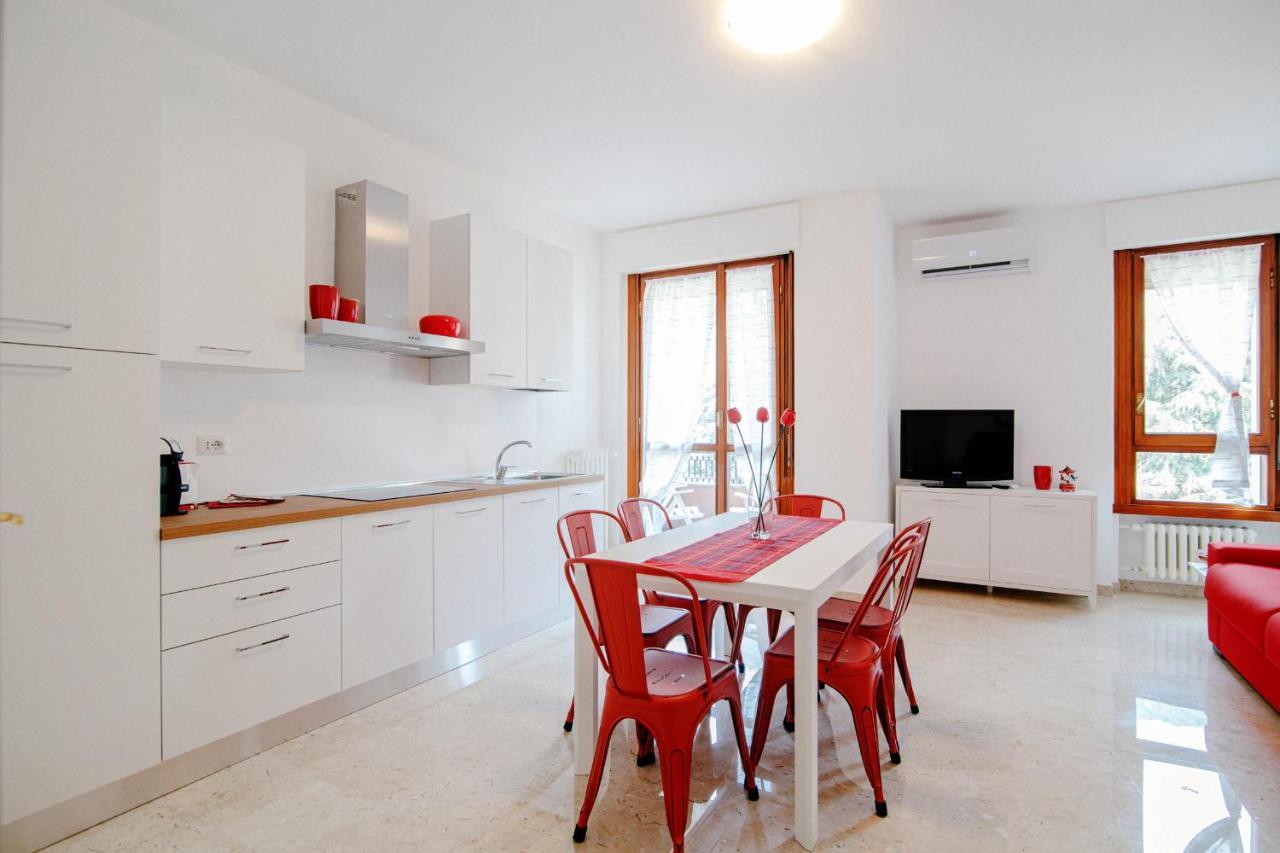 Dodo Red - The House Of Travelers Apartment Como Ngoại thất bức ảnh