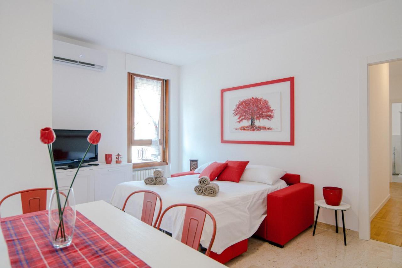Dodo Red - The House Of Travelers Apartment Como Ngoại thất bức ảnh